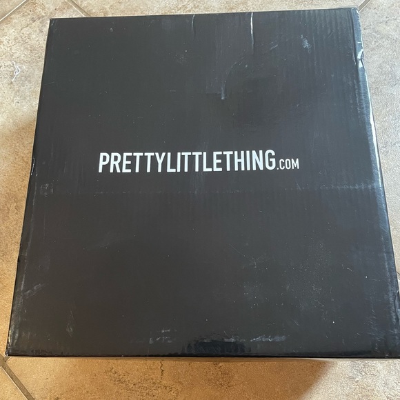 Pink platform heels - Picture 2 of 5